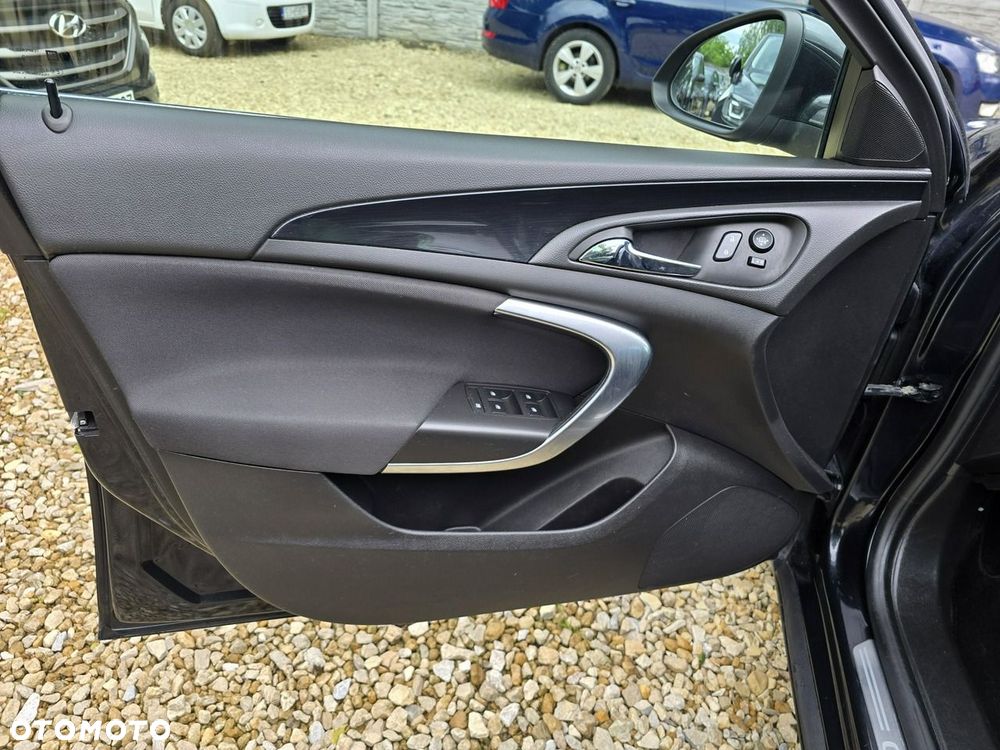 Opel Insignia 2.0 CDTI ecoFLEX Start/Stop Business Innovation - 25