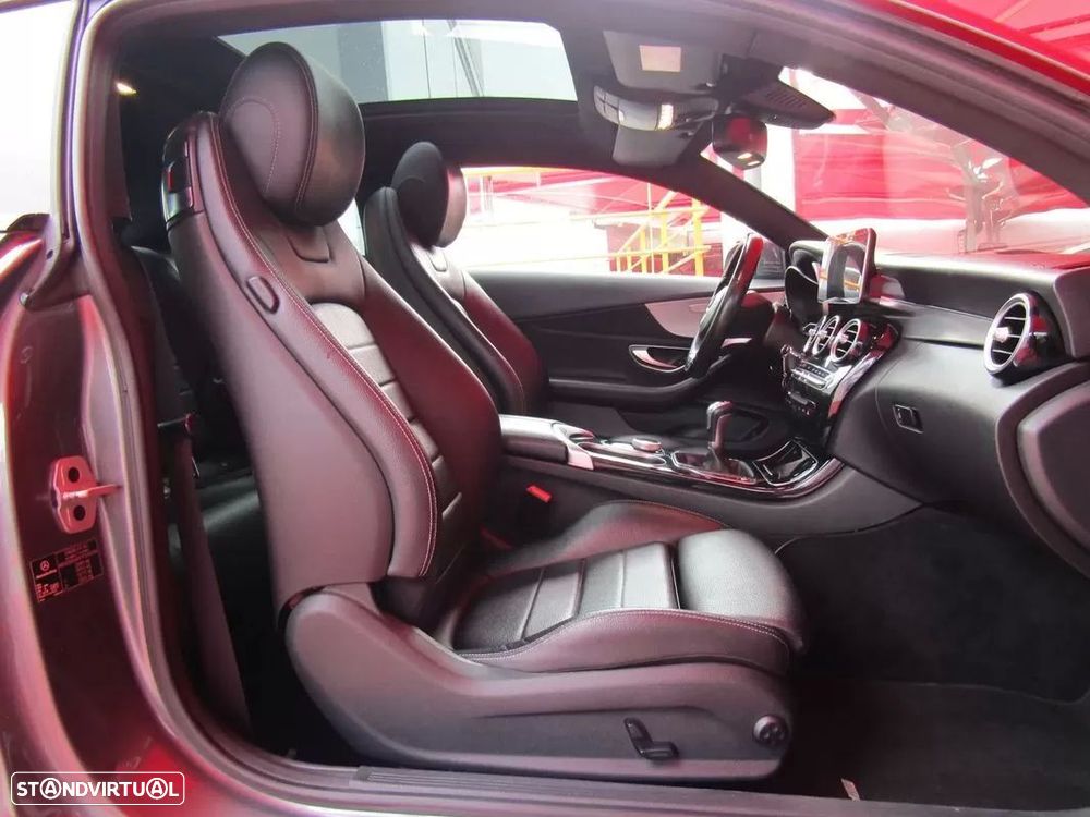Mercedes-Benz C 220 d AMG Line - 27
