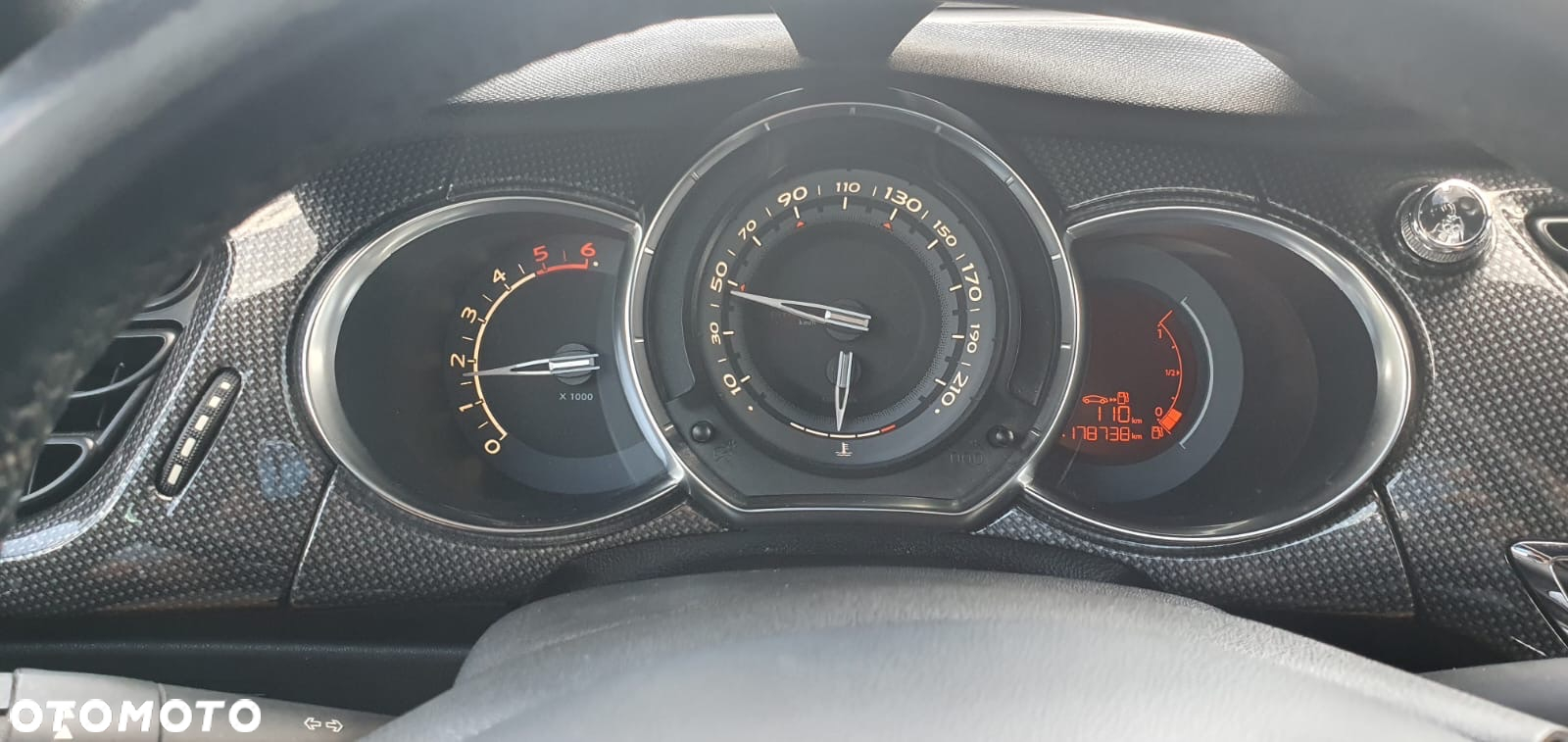 Citroën DS3 1.6 HDi SportChic - 14