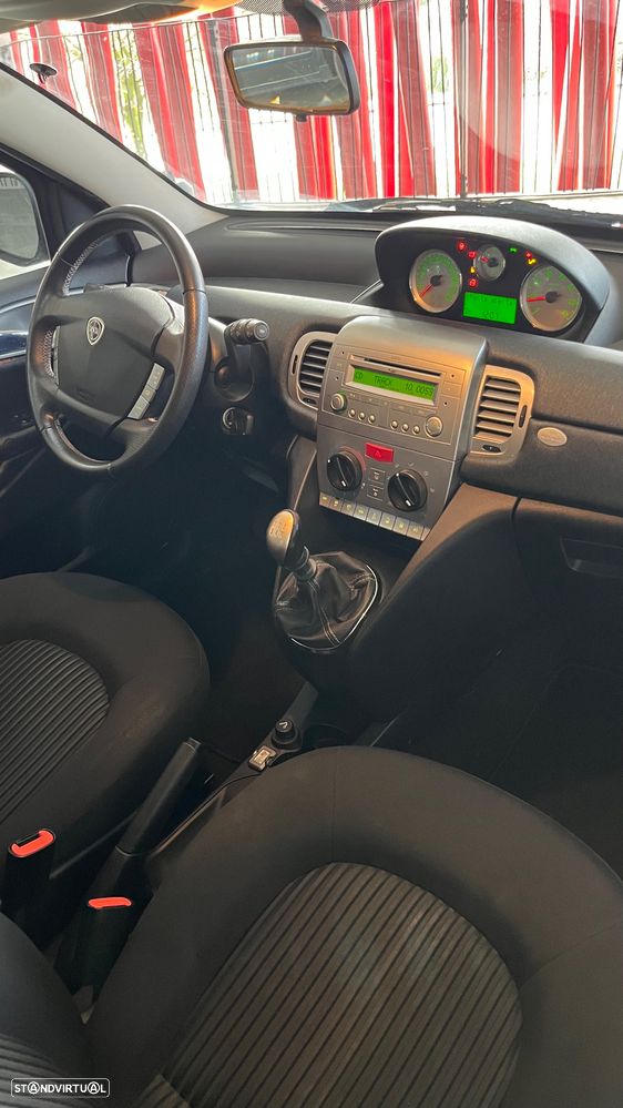 Lancia Ypsilon 1.2 Argento - 14