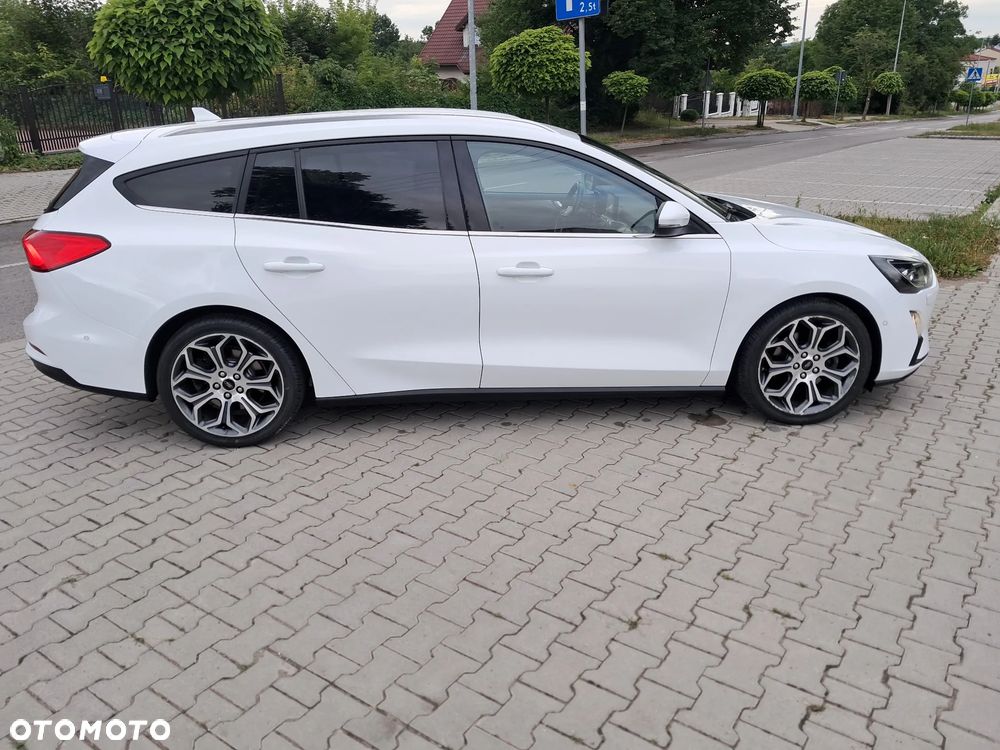 Ford Focus 2.0 EcoBlue Titanium Business - 37