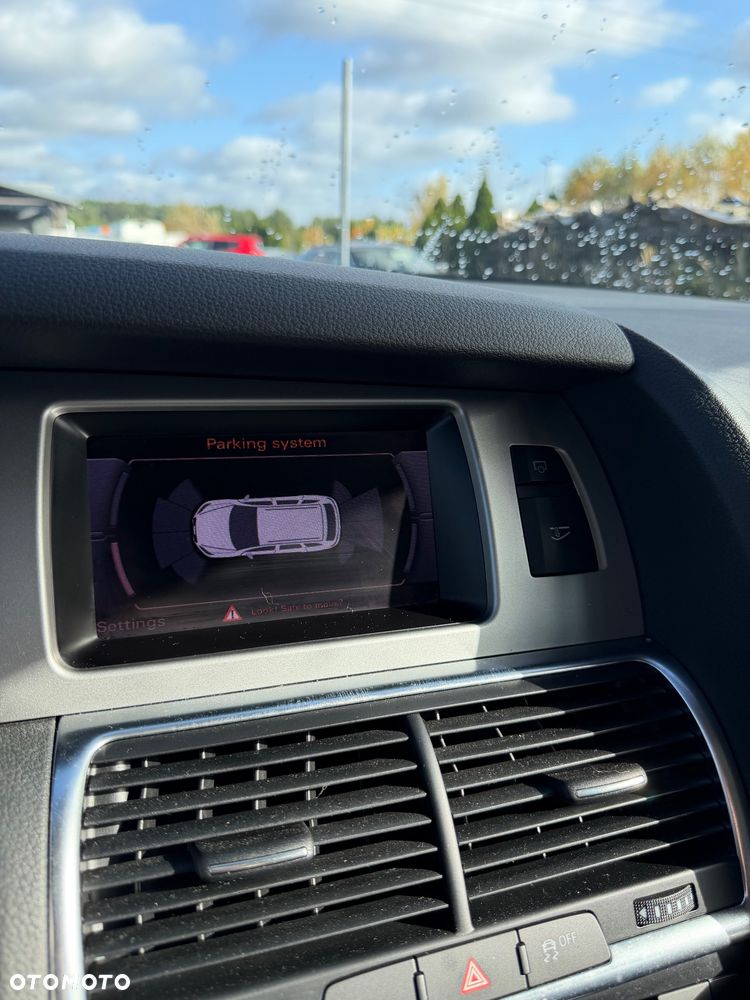 Audi Q7 - 35