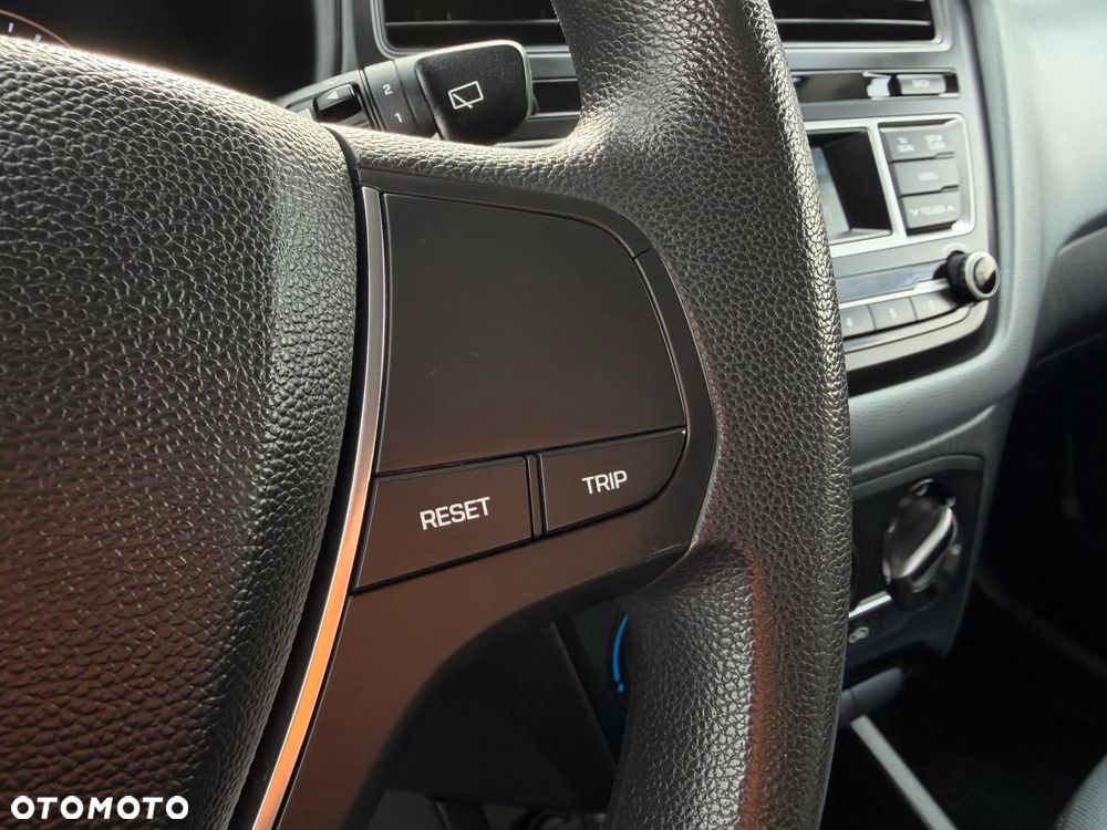 Hyundai i20 1.2 Classic Plus - 37