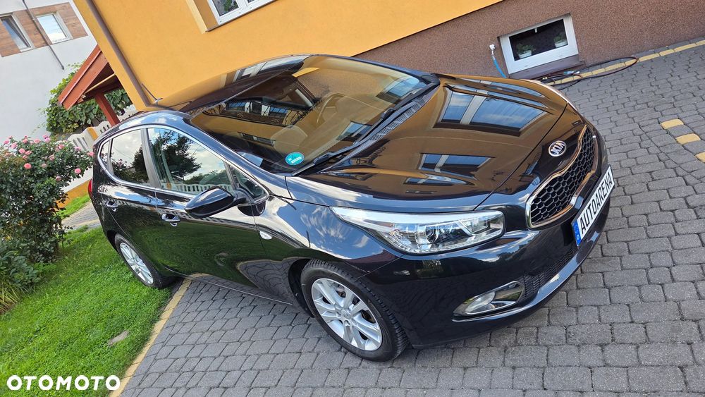 Kia Ceed 1.6 GDI Platinum Edition - 30