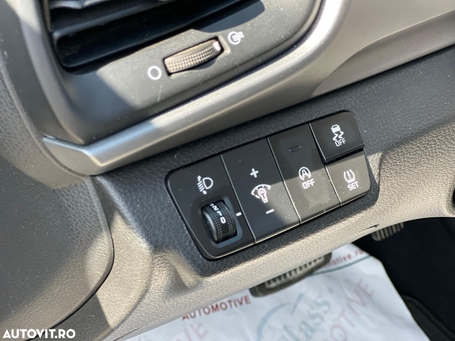 Kia Stonic 1.0 T-GDI 7DCT HP MHEV Trend - 18