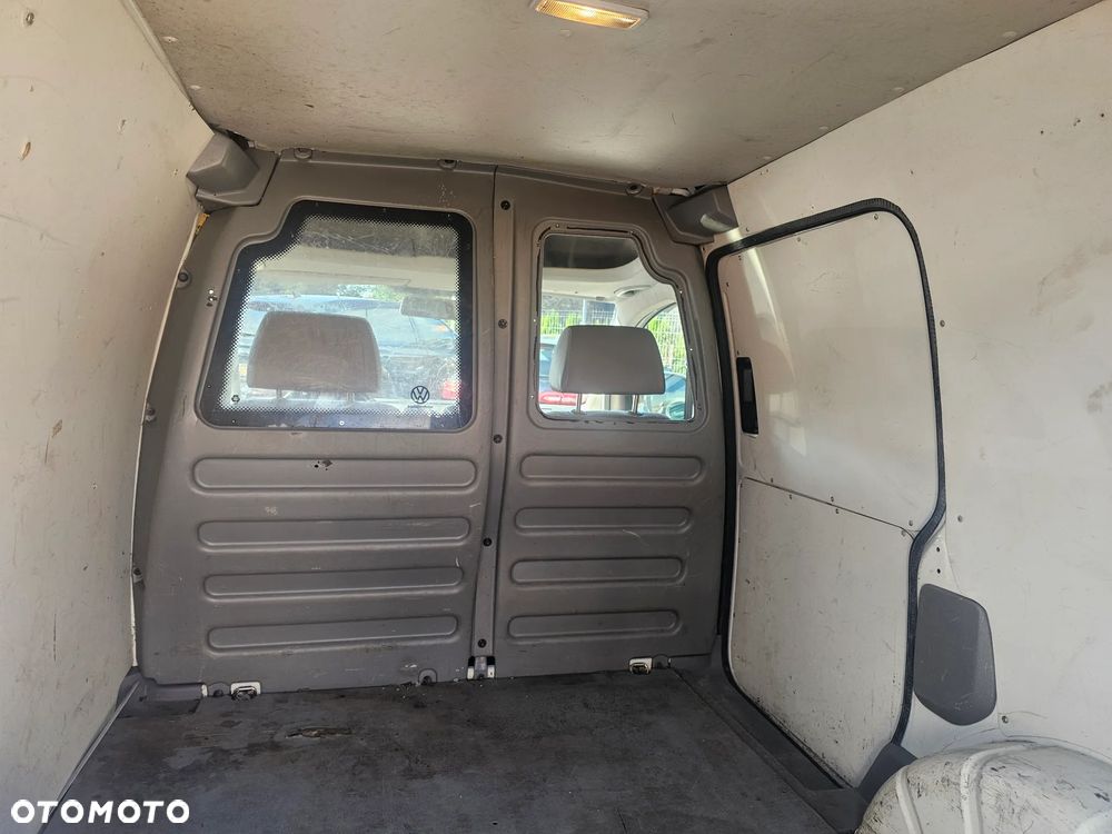 Volkswagen Caddy - 17