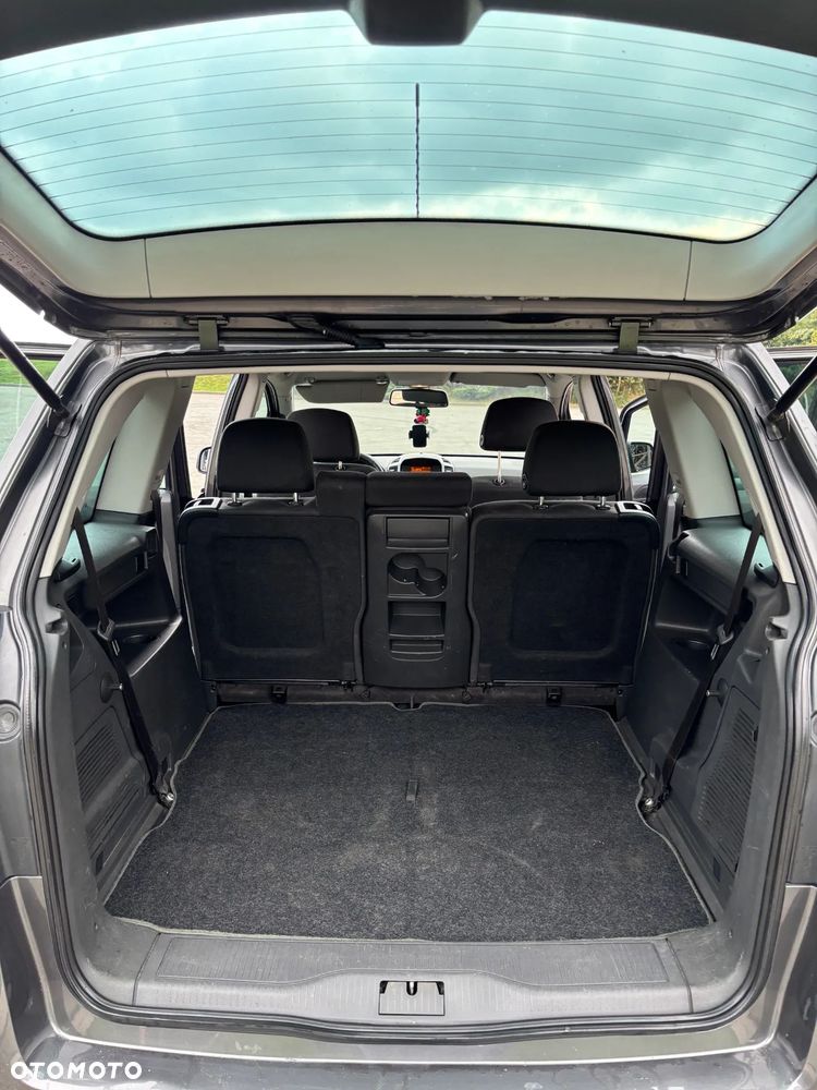 Opel Zafira 1.7 CDTI 111 - 12