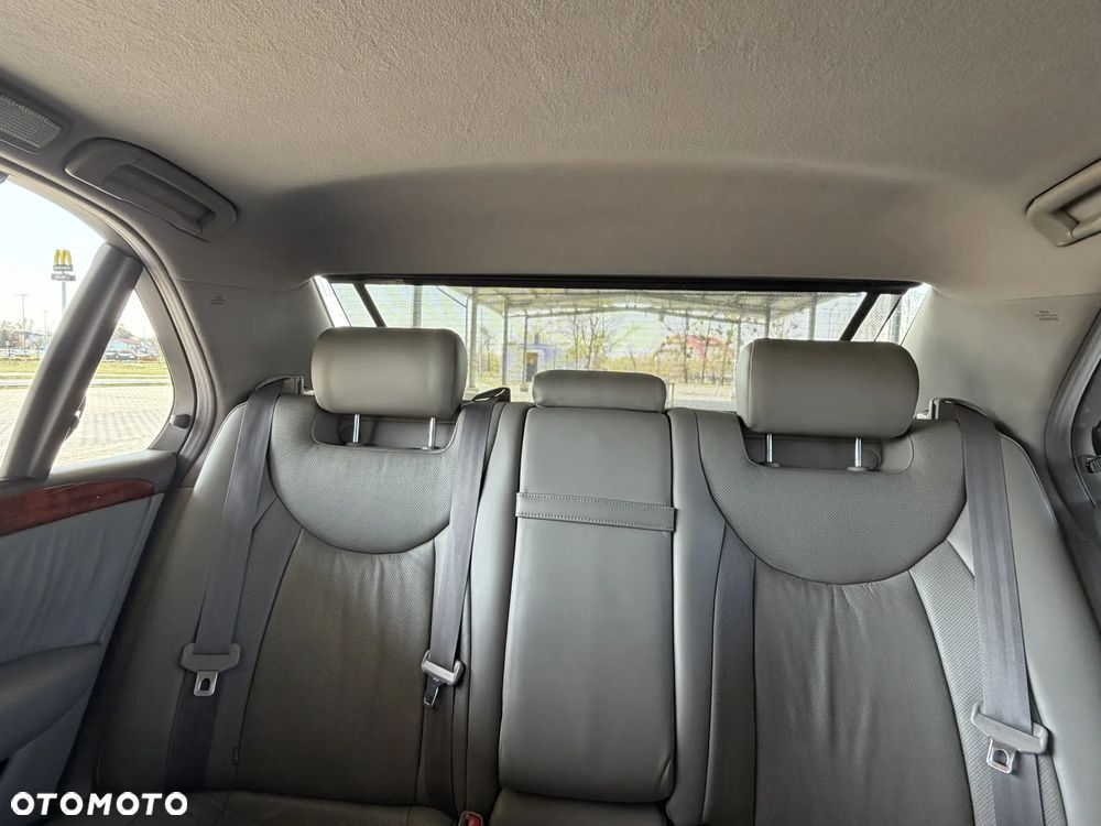 Lexus LS Prezydent - 15