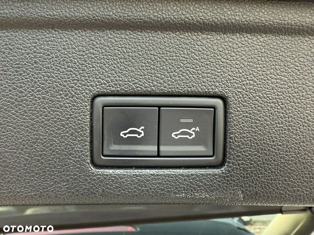 Volkswagen Touareg 3.0 V6 TDI SCR 4Mot Elegance - 19