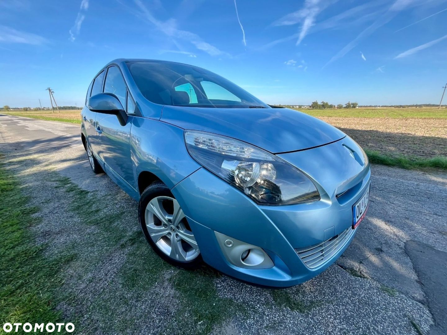 Renault Grand Scenic - 34