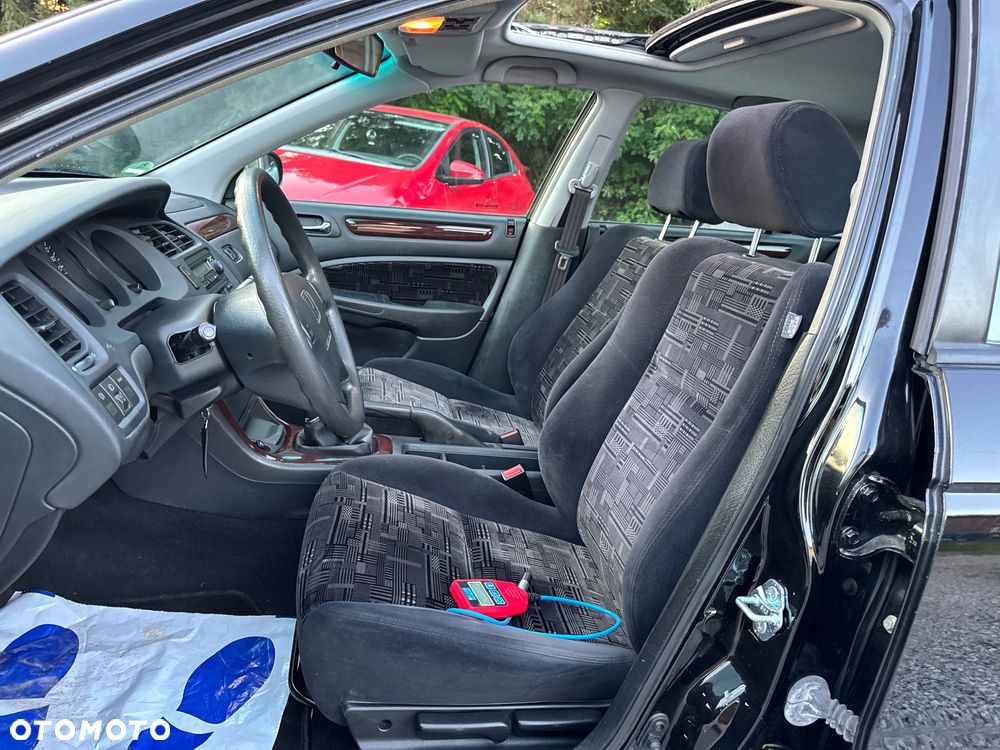 Honda Accord 1.8i ES - 9