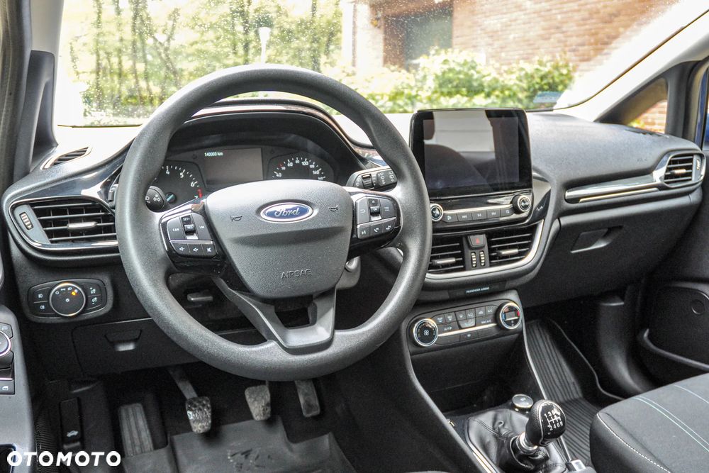 Ford Fiesta - 9