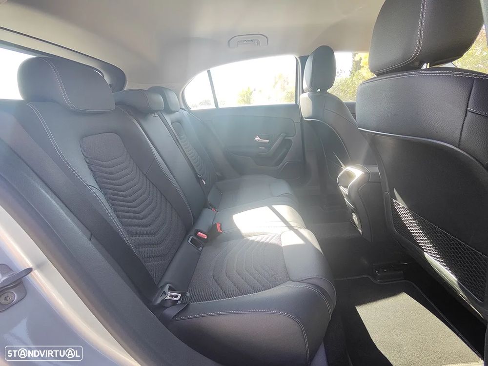 Mercedes-Benz A 200 Standard - 10