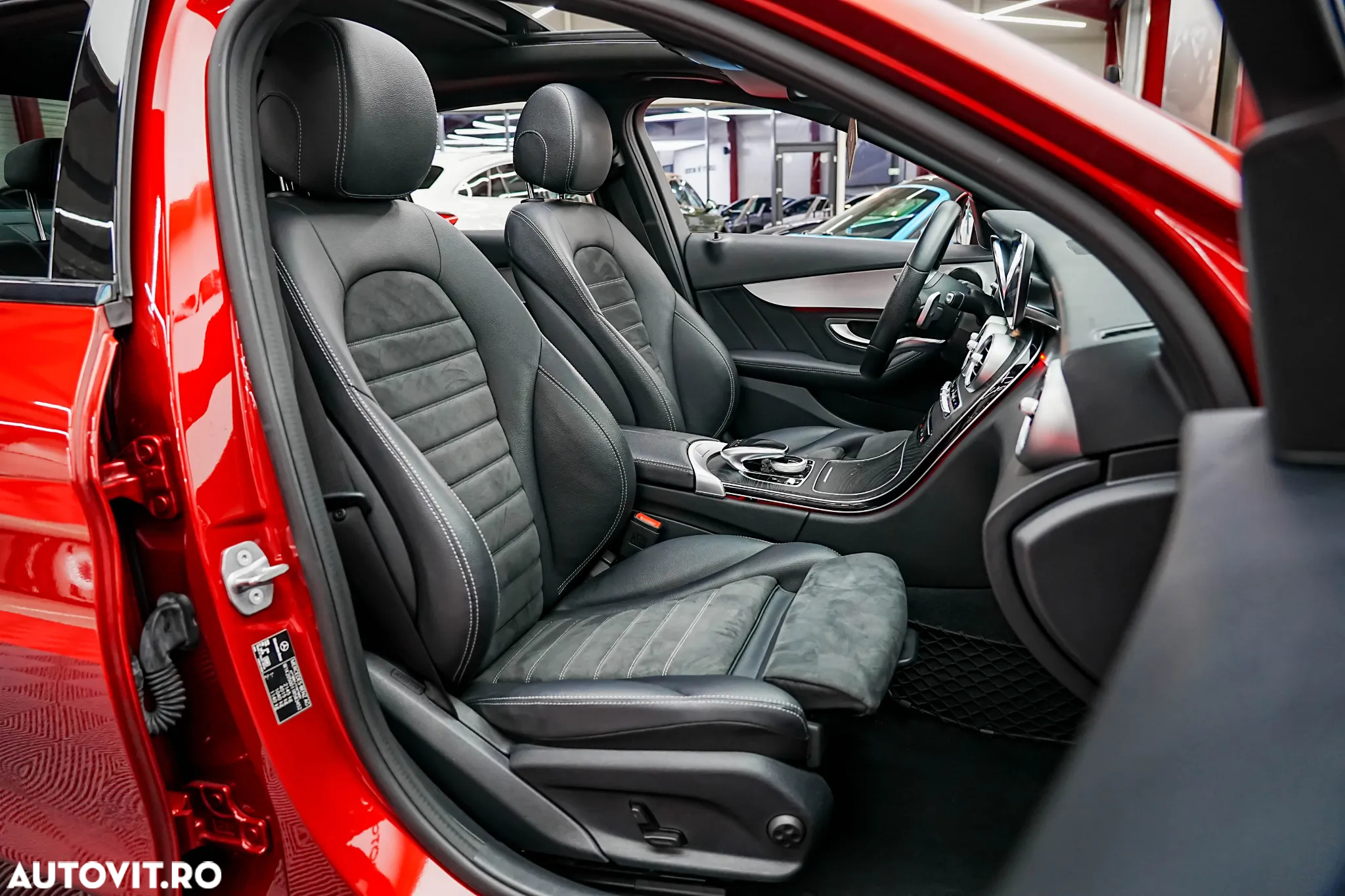 Mercedes-Benz C 200 d 9G-TRONIC AMG Line - 4
