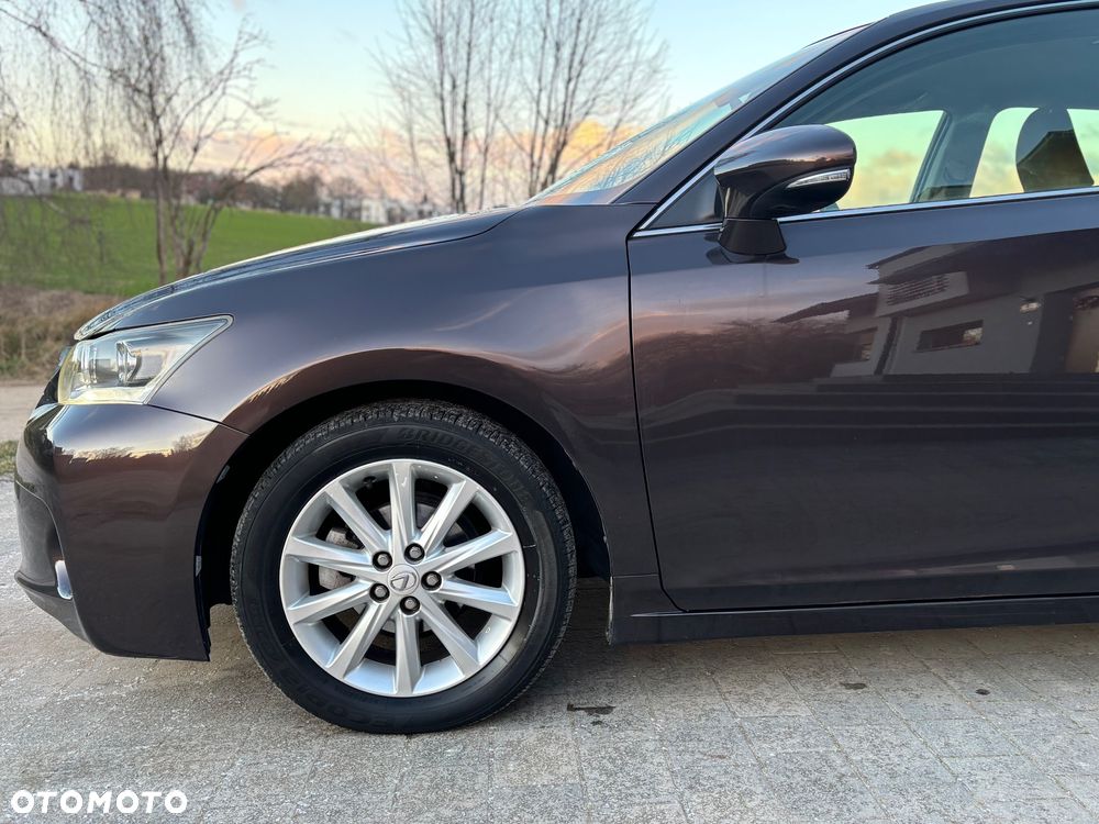 Lexus CT Standard - 17