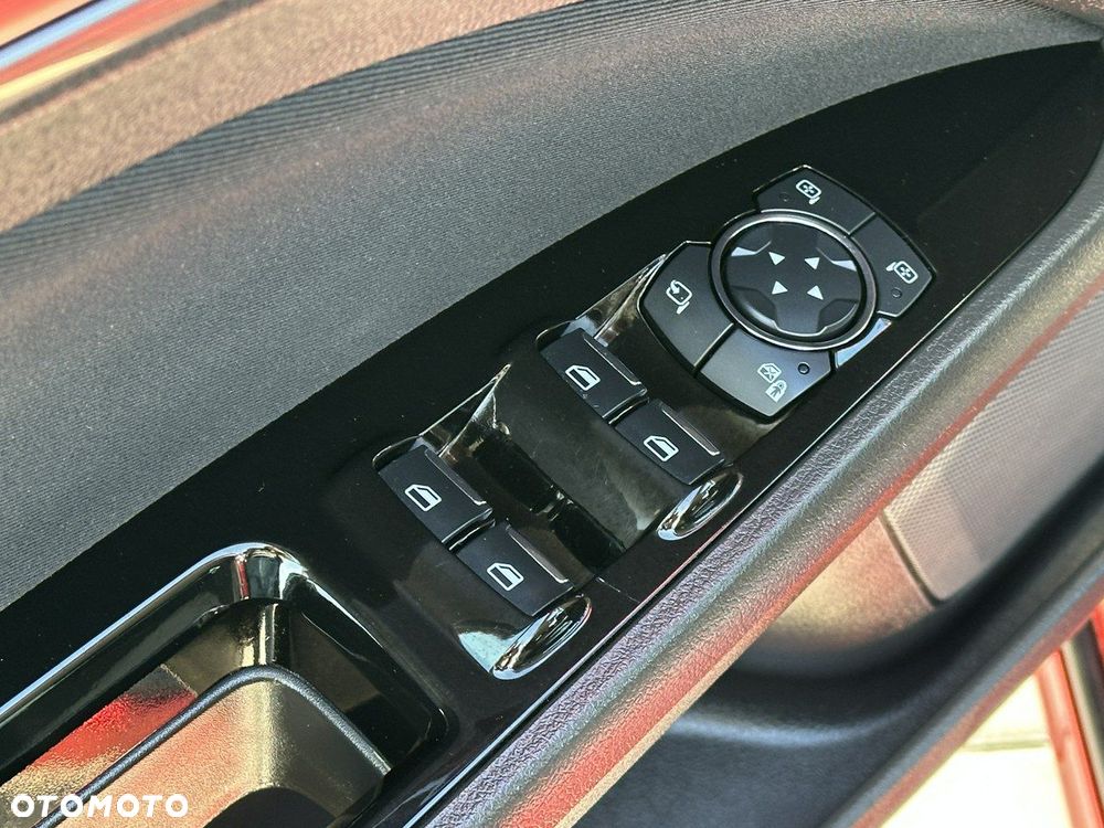 Ford Mondeo 2.0 TDCi Titanium PowerShift - 27