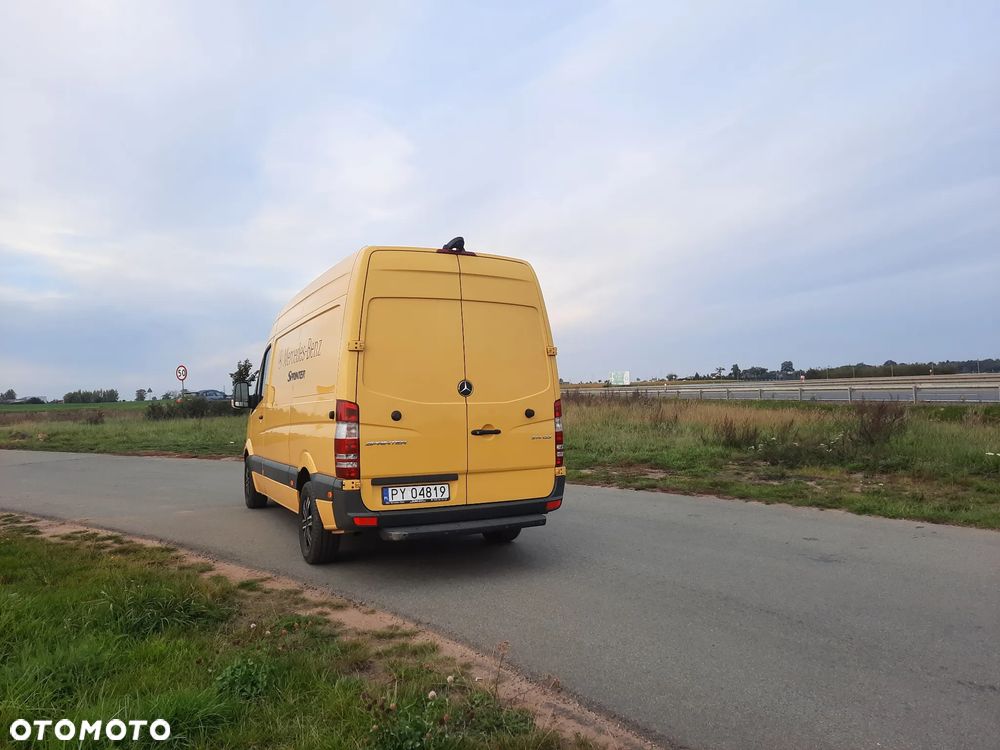 Mercedes-Benz Sprinter - 8