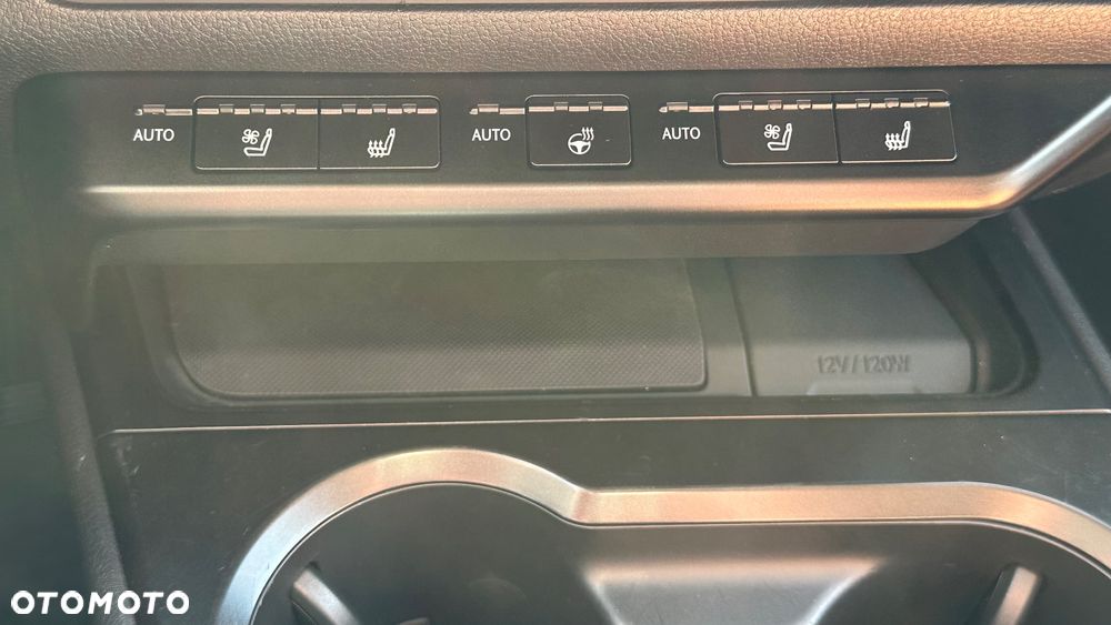 Lexus UX 250h GPF Prestige AWD - 34