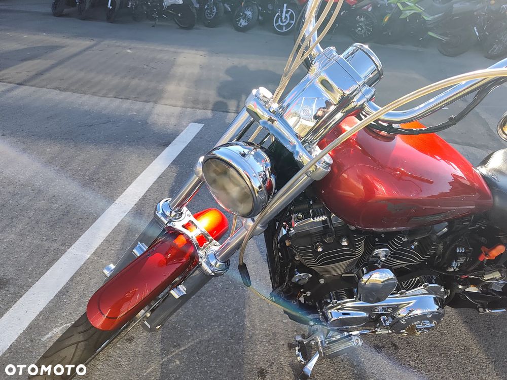 Harley-Davidson Sportster Custom 1200C - 24