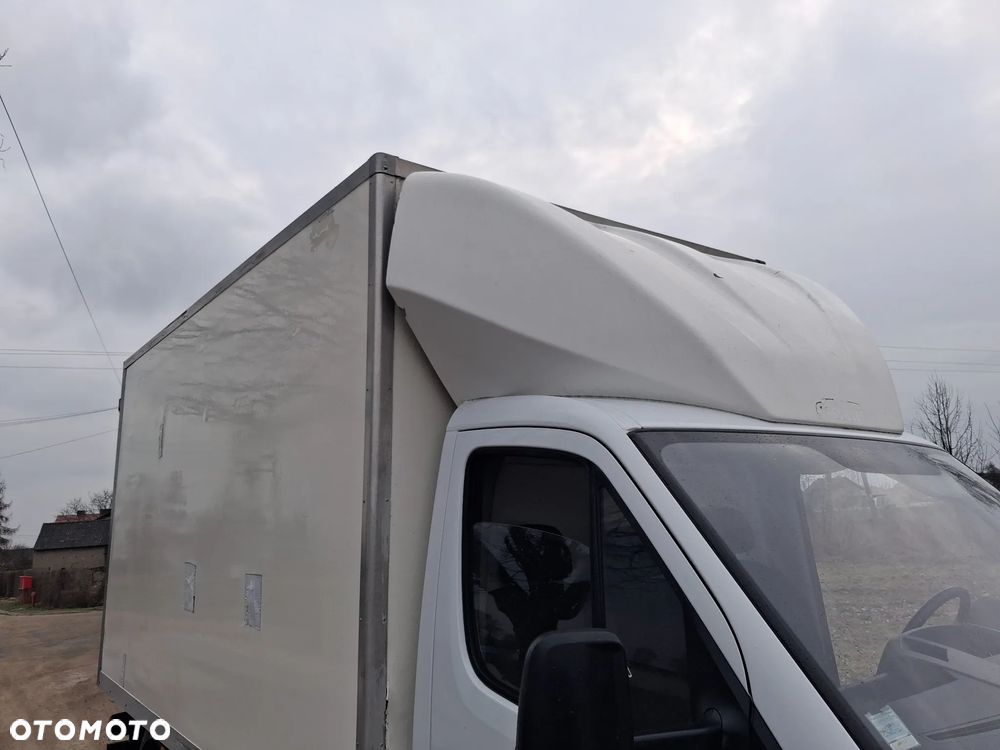 Mercedes-Benz Sprinter - 28
