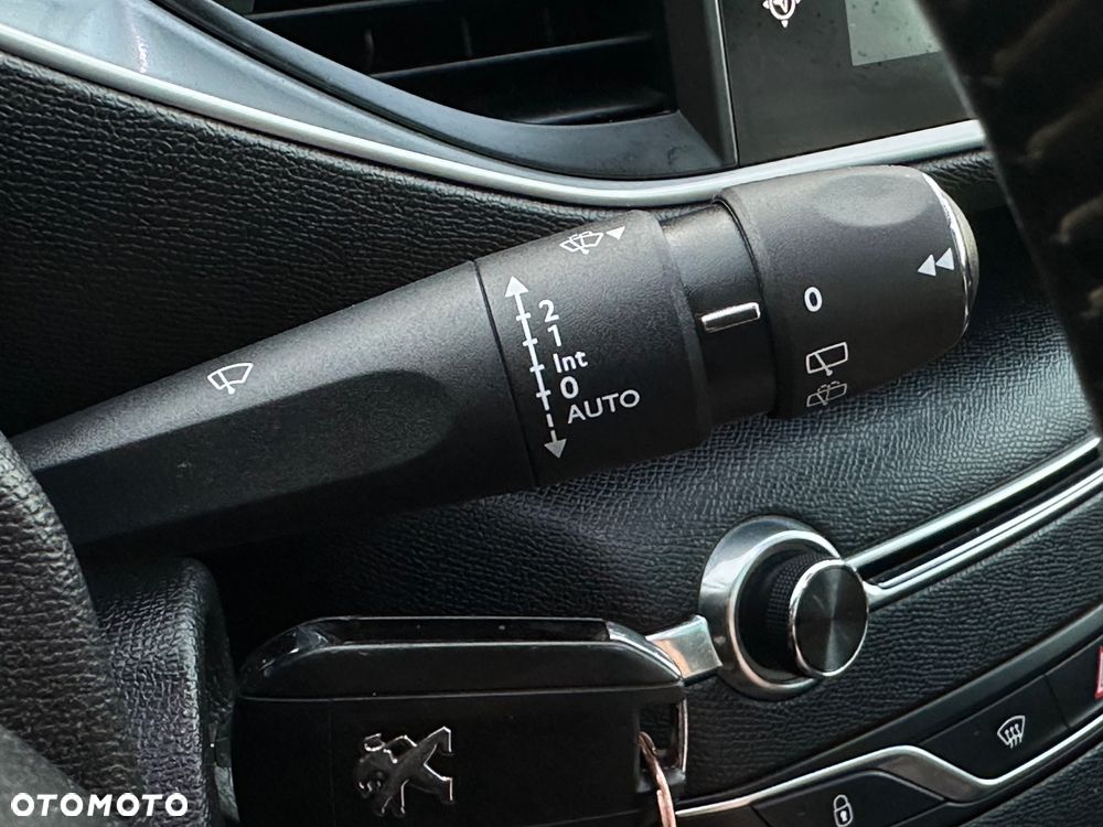 Peugeot 308 155 THP Allure - 23