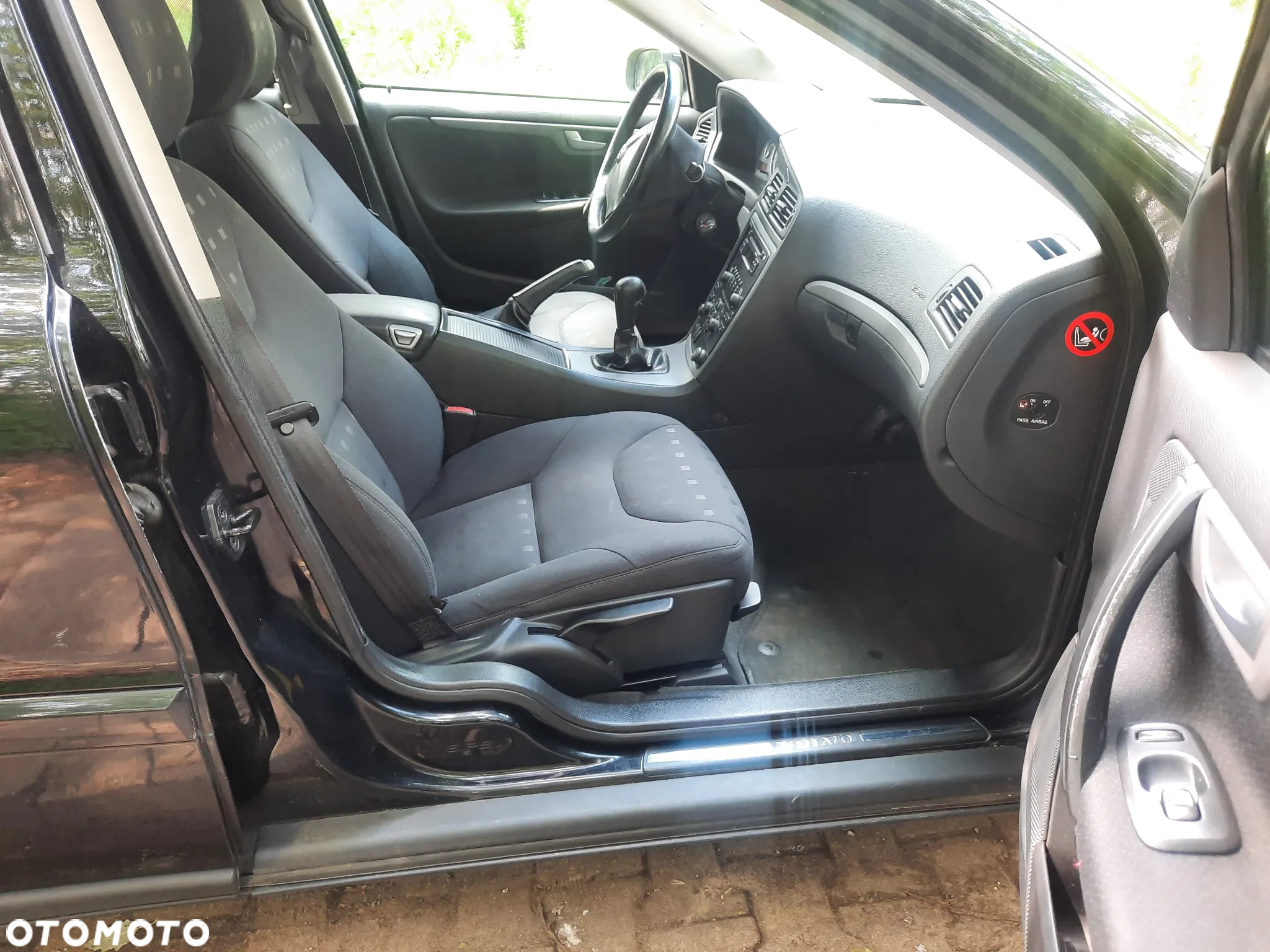 Volvo S60 2.4D5 Kinetic - 9