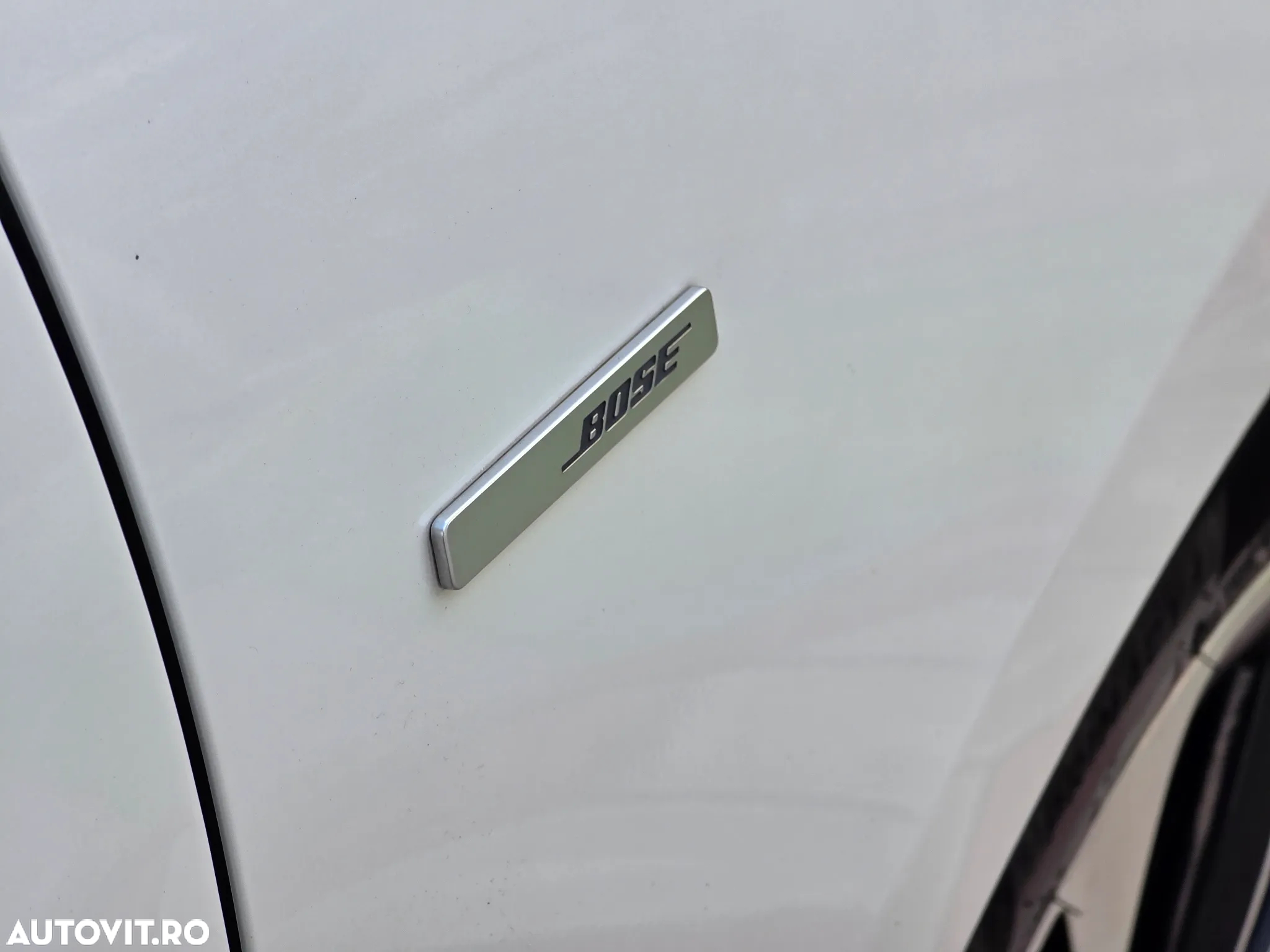 Renault Scenic ENERGY dCi 130 BOSE EDITION - 25