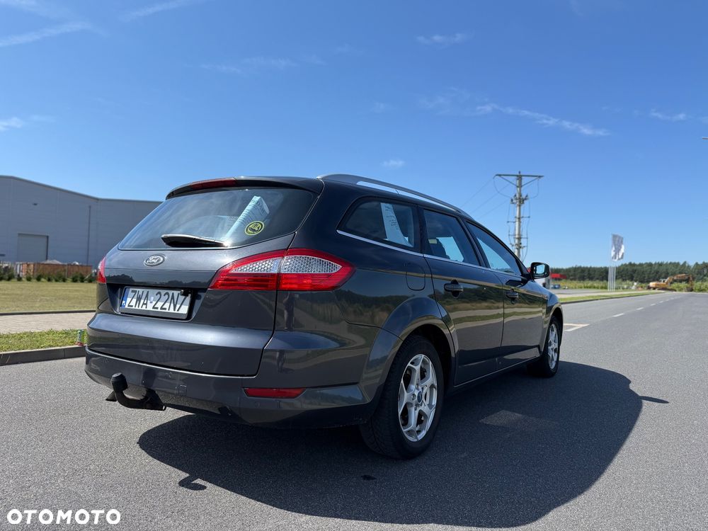 Ford Mondeo 2.0 Titanium - 11