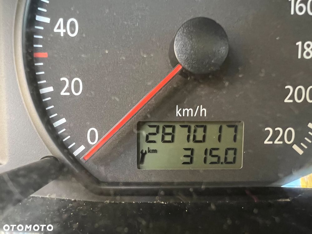 Volkswagen Polo 1.4 TDI Comfortline - 9