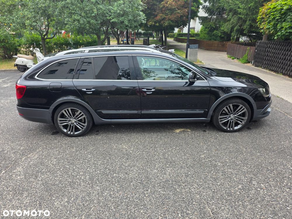 Skoda Superb 3.6 FSI 4x4 Platinum Outdoor DSG - 4