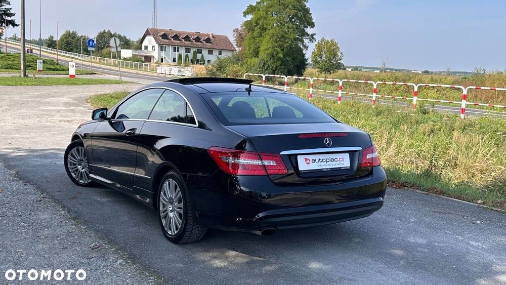 Mercedes-Benz Klasa E - 8