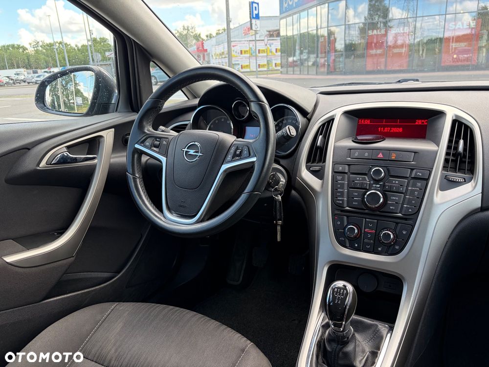 Opel Astra - 11