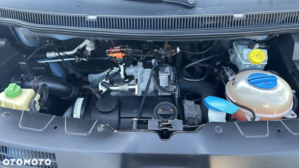 Volkswagen Transporter T5 - 17