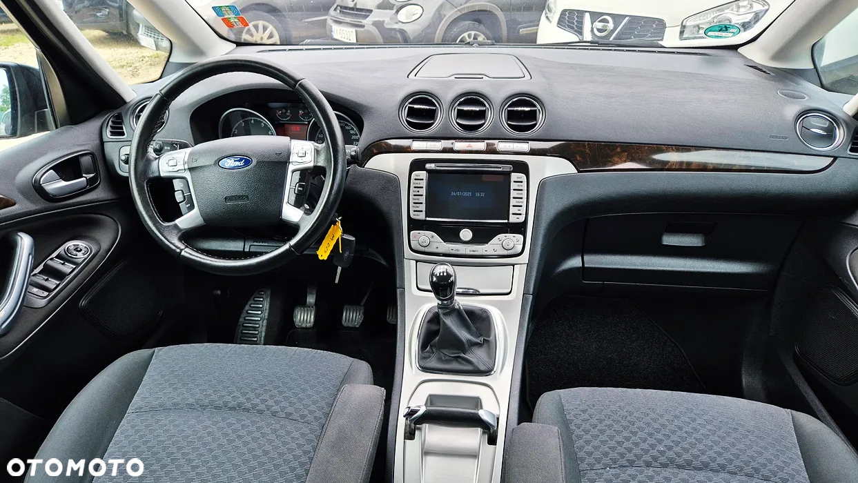 Ford Galaxy 2.0 FF Platinium X (Titanium) - 35