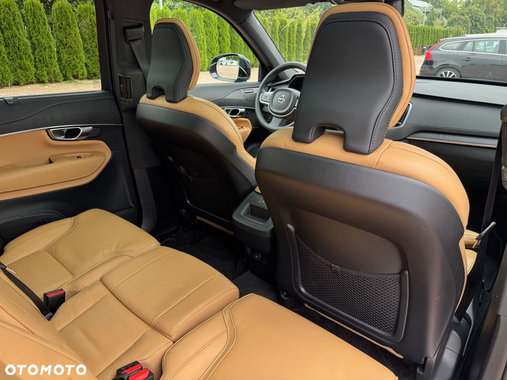 Volvo XC 90 - 17
