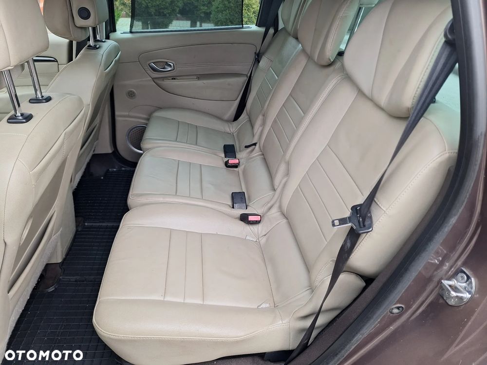 Renault Scenic dCi 160 Bose Edition - 18