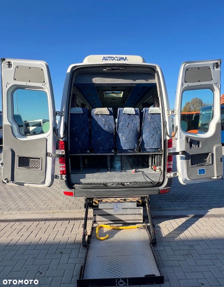 Mercedes-Benz 519 CDI - 8