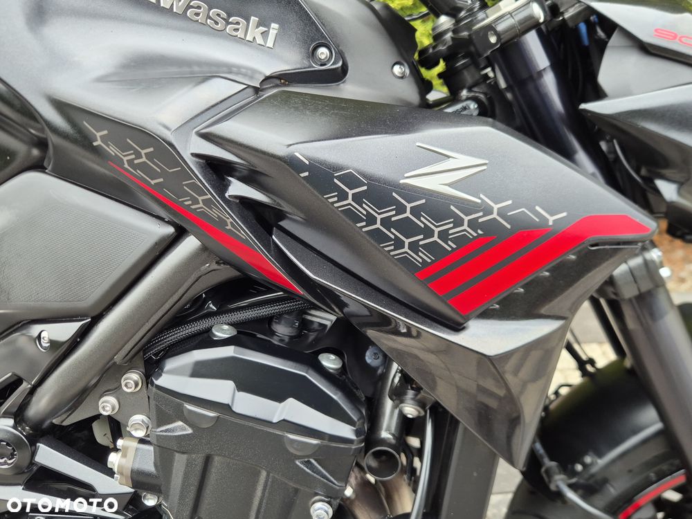 Kawasaki Z 900 - 19