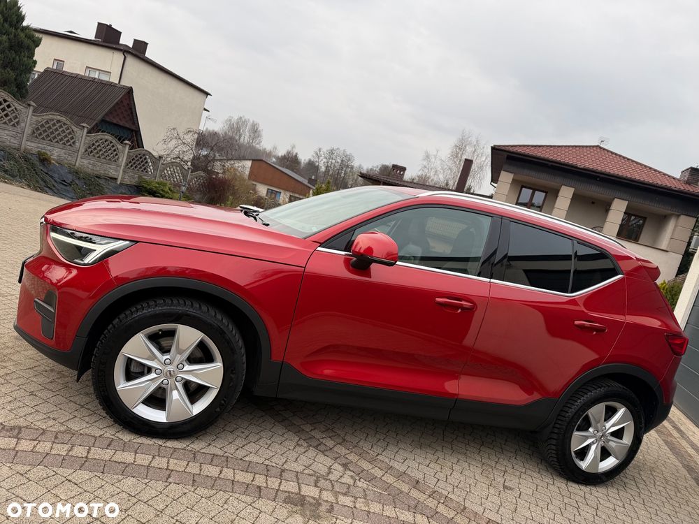 Volvo XC 40 B3 B DKG Plus Dark - 4