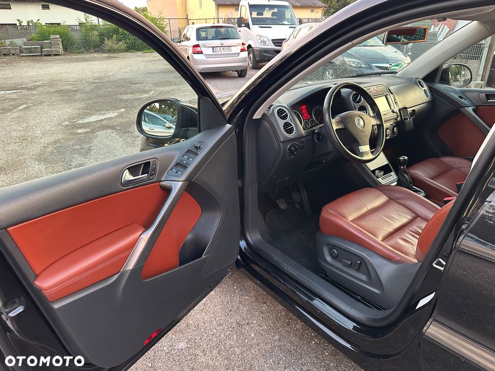 Volkswagen Tiguan 2.0 TDI DPF 4Motion Sport & Style - 14