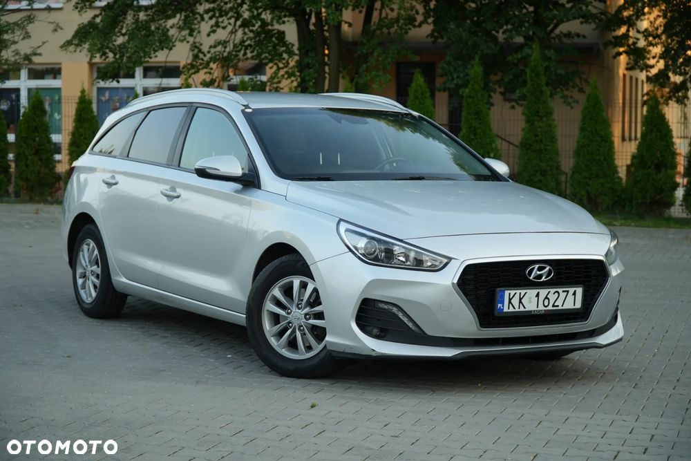 Hyundai i30 1.0 T-GDI GPF Classic + - 3