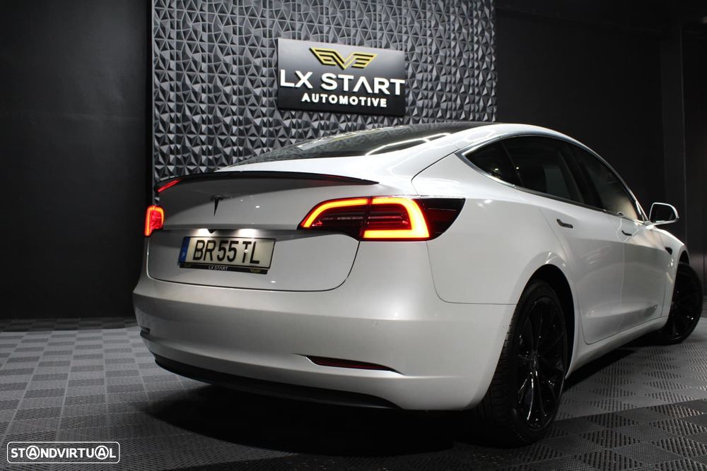 Tesla Model 3 Standard Range Plus RWD - 5