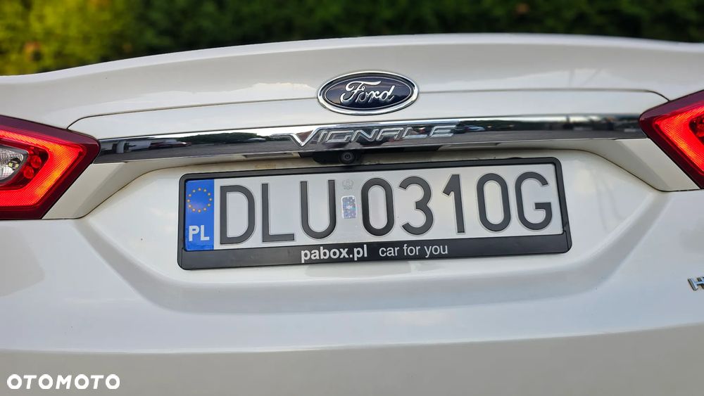 Ford Mondeo Vignale 2.0 Hybrid - 27