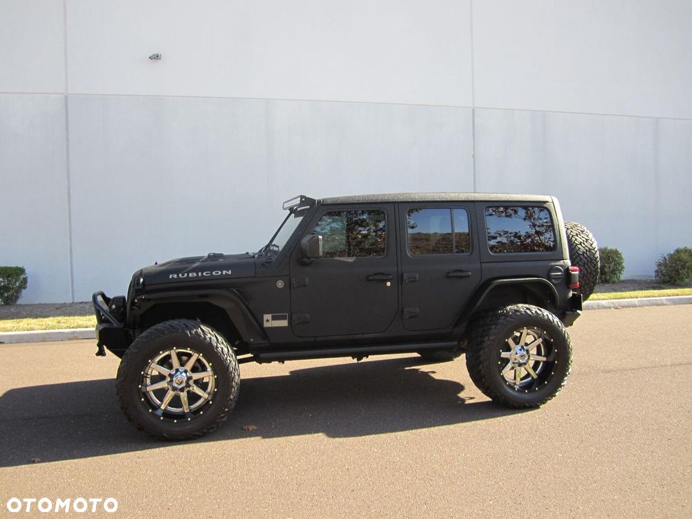 Jeep Wrangler - 7