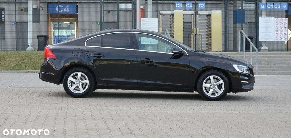 Volvo S60 - 11