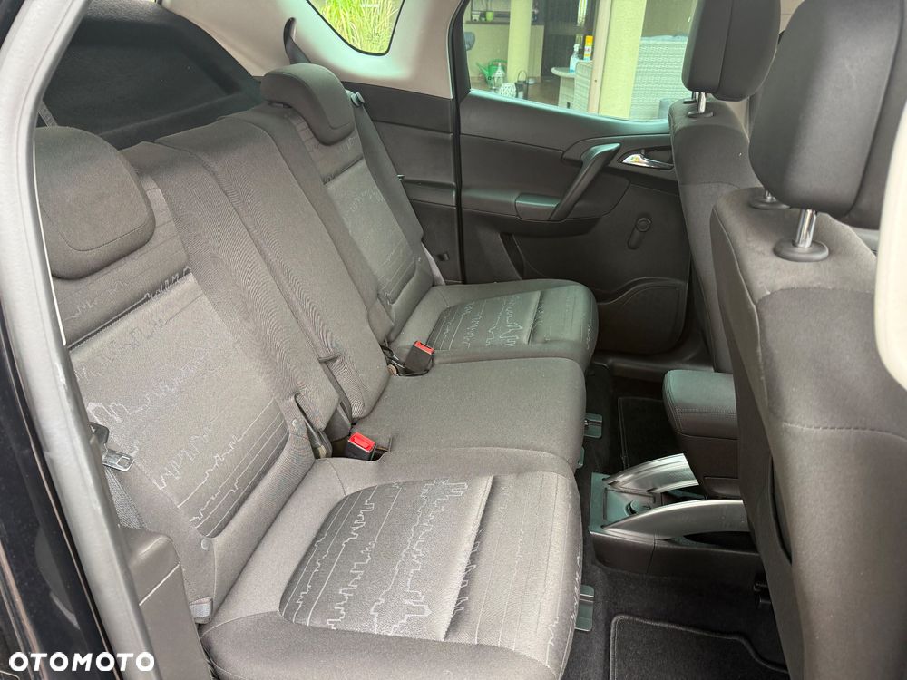 Opel Meriva - 38