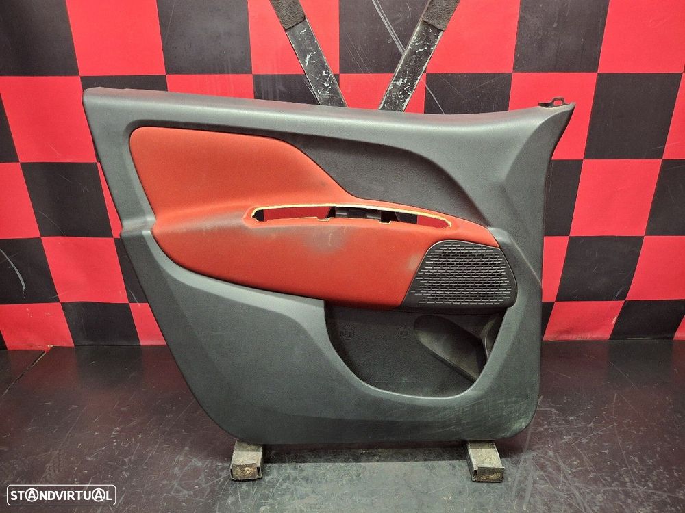 Quartela Frente Esquerda Fiat Doblo Caixa/Combi (263_) - 1