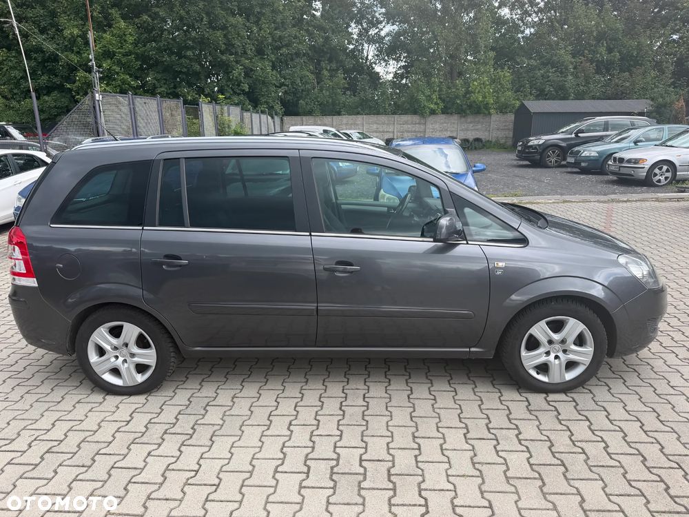 Opel Zafira - 6