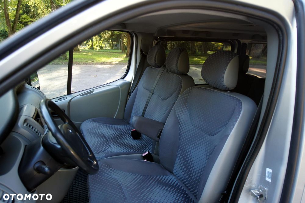 Renault Trafic L1H1 Passenger Lux - 26