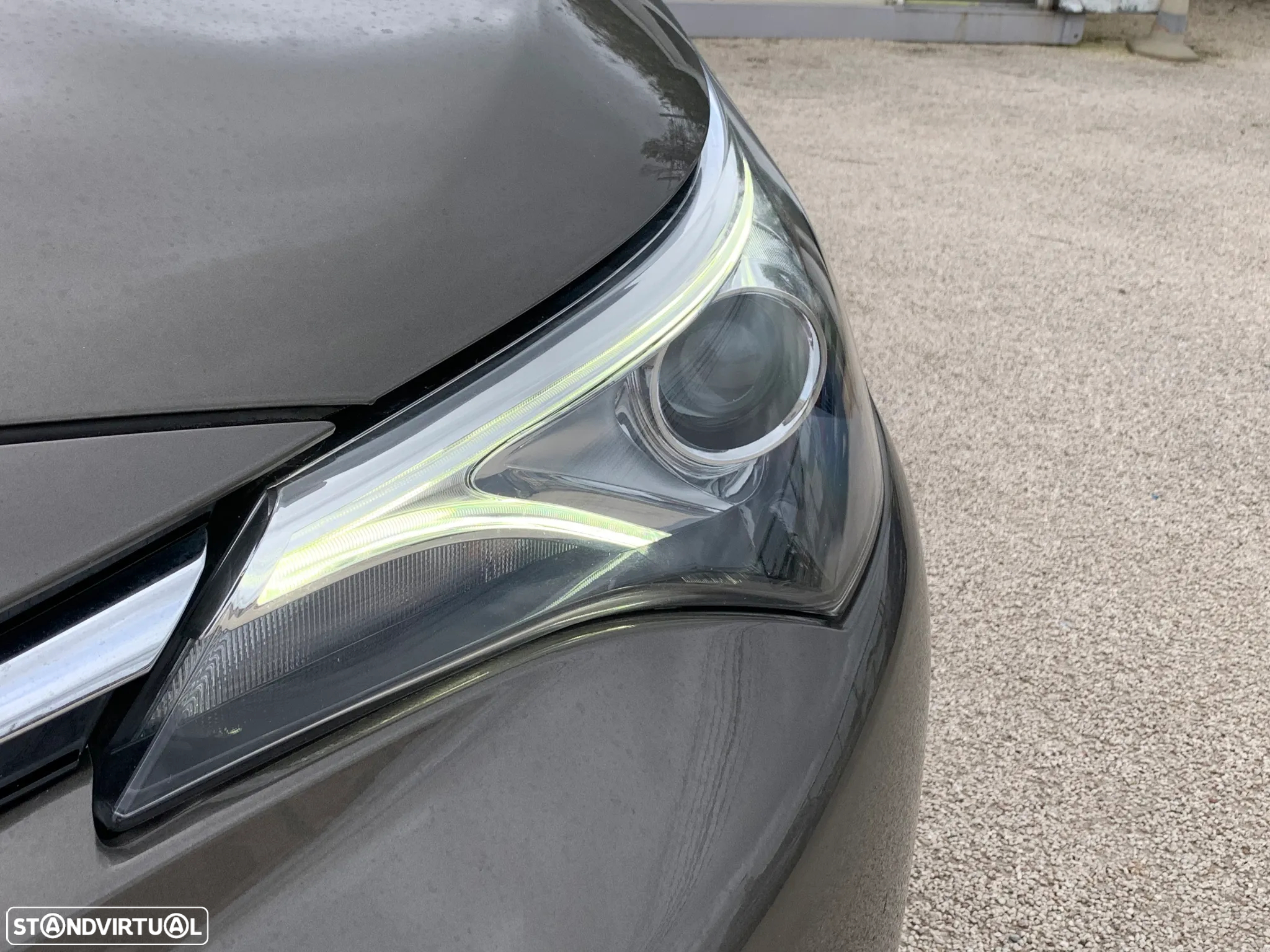 Toyota Avensis Touring Sports 2.0 D-4D Edition S+ - 20